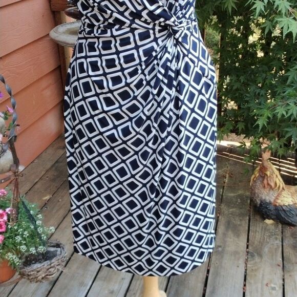 Lauren Ralph Lauren Soft Knit Dress - Picture 4 of 15